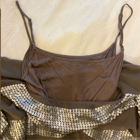 3/$19 Dina Be sequin layered batwing blouson tunic blouse - Picture 14 of 16